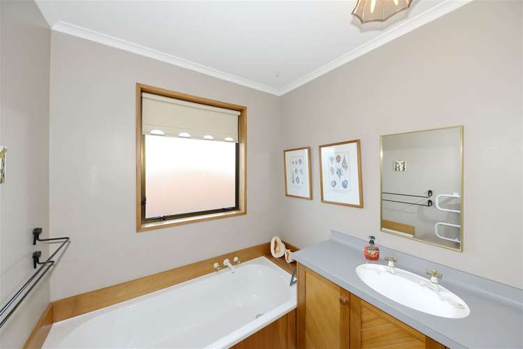 1/15 Kamahi Place Bishopdale_15