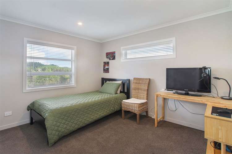 20 Niccone Place Bombay_16