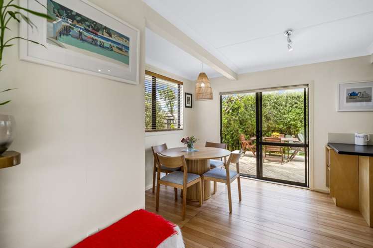 10 Seaforth Grove Greerton_8