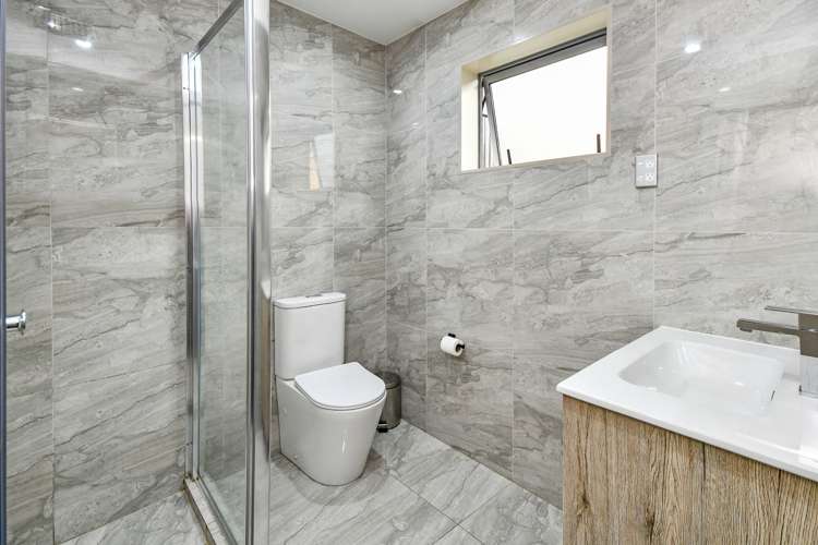 10a Caserta Place Clover Park_10