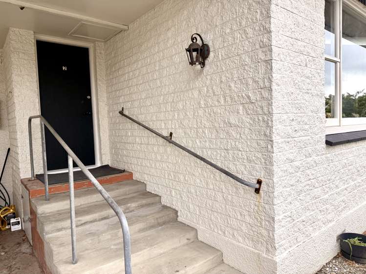 2/64 Hensley Street Gladstone_28