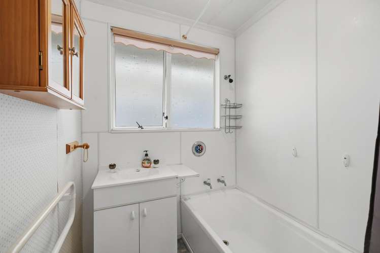 81 Racecourse Road Gore_13
