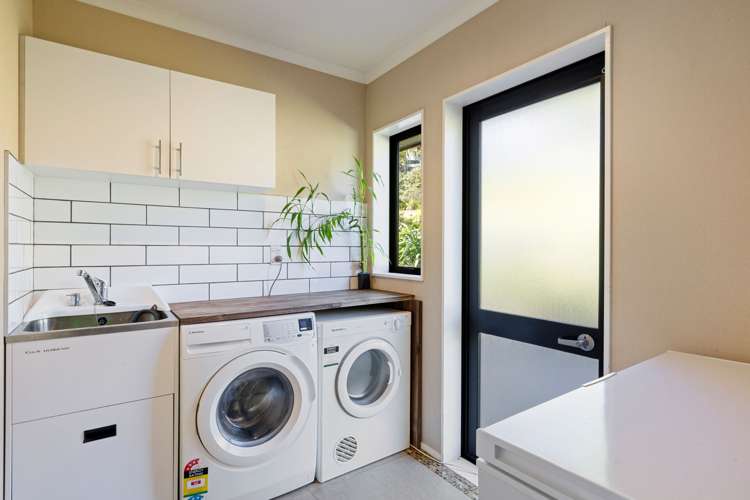 84 Highbrook Way Whatawhata_15