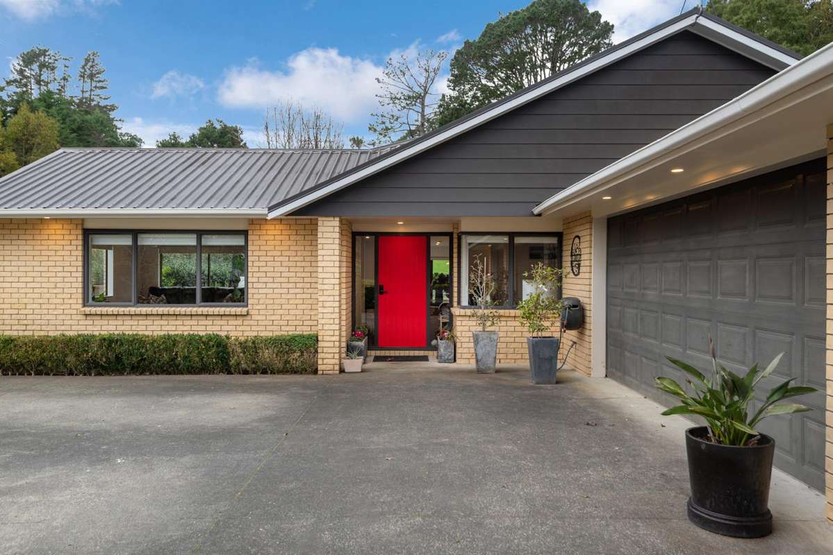 108 Paremoremo Road_0