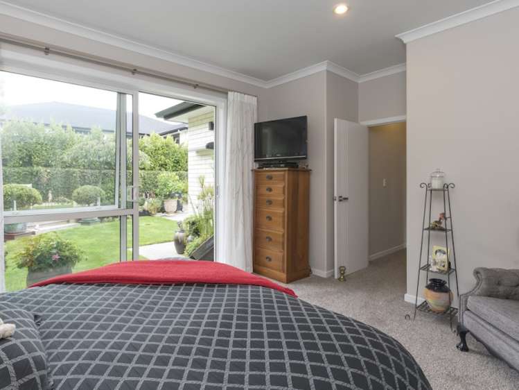 40 Seaview Crescent Hatfields Beach_10