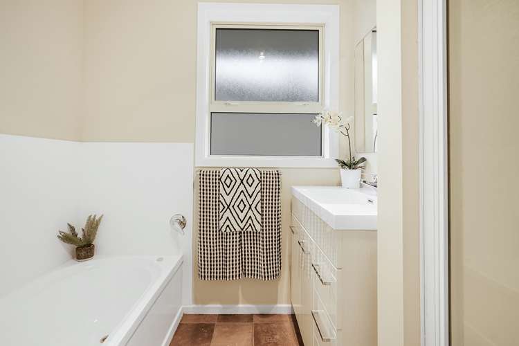 18 Mccracken Avenue Hillcrest_12