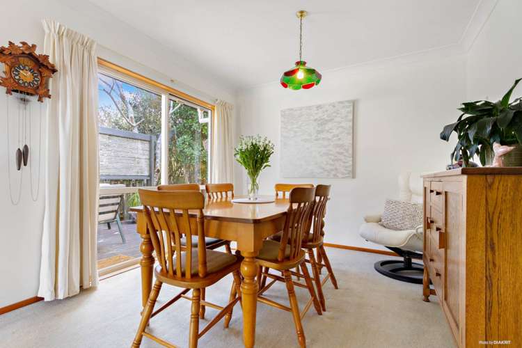 2/131 Matipo Road Te Atatu Peninsula_5