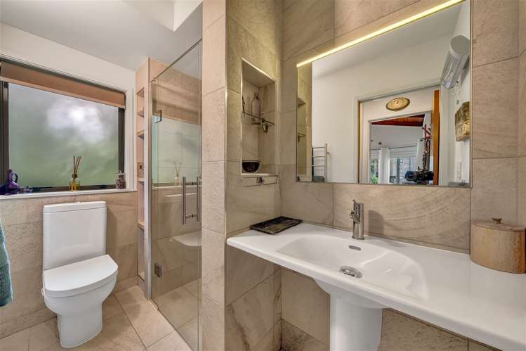 12 Kereru Grove Greenhithe_15