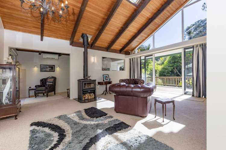 19 Taraire Road Titirangi_5