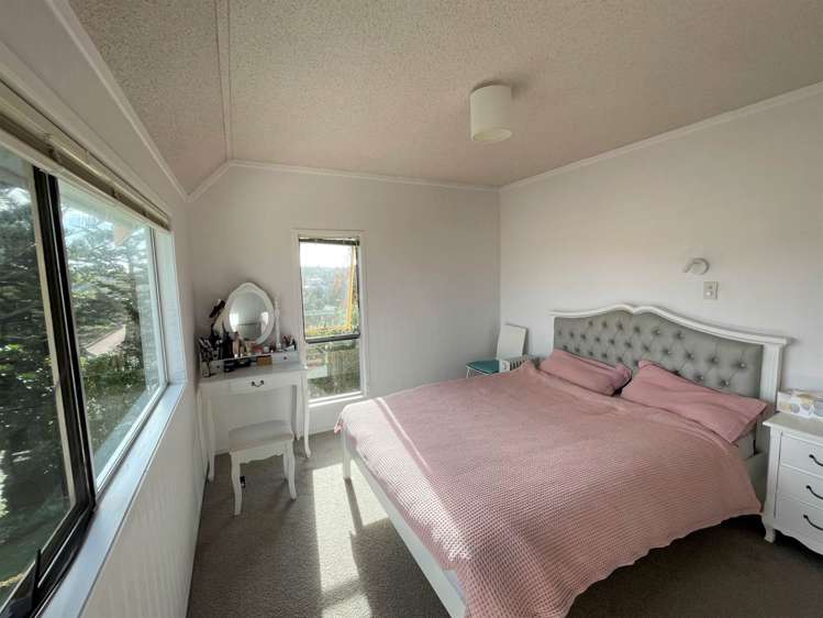 2/16 Tamahere Drive Glenfield_11