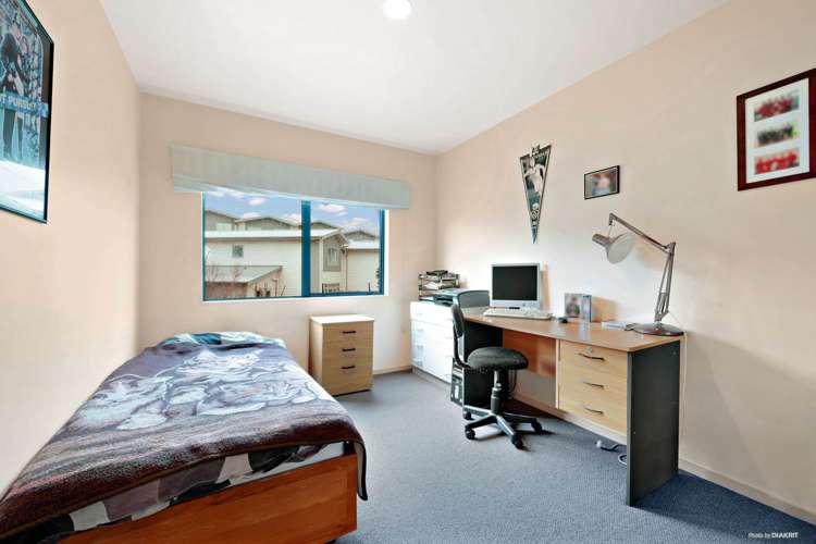 2/9 John Jennings Drive Oteha_12