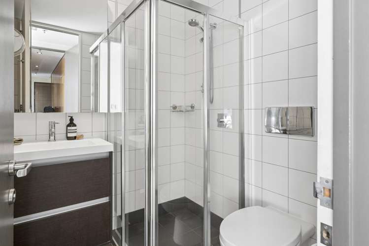 U892 - 233 Cuba Street Te Aro_12