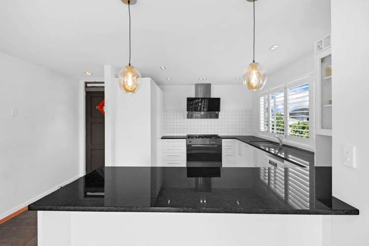 169 Cook street Howick_6