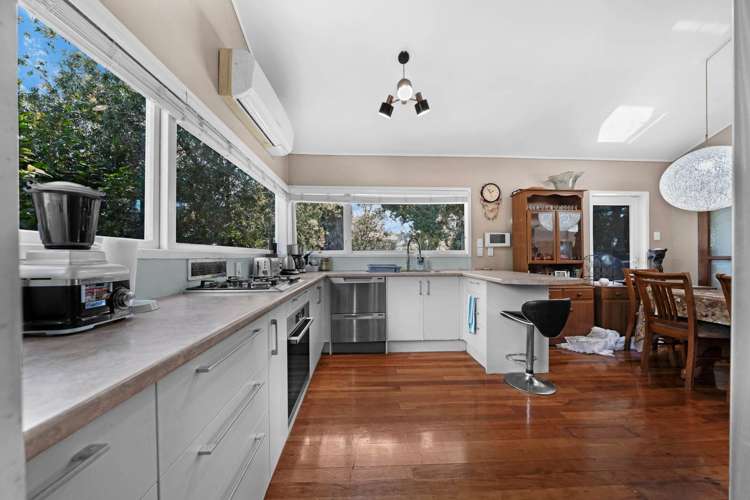 2 Tudward Glade Hillcrest_12