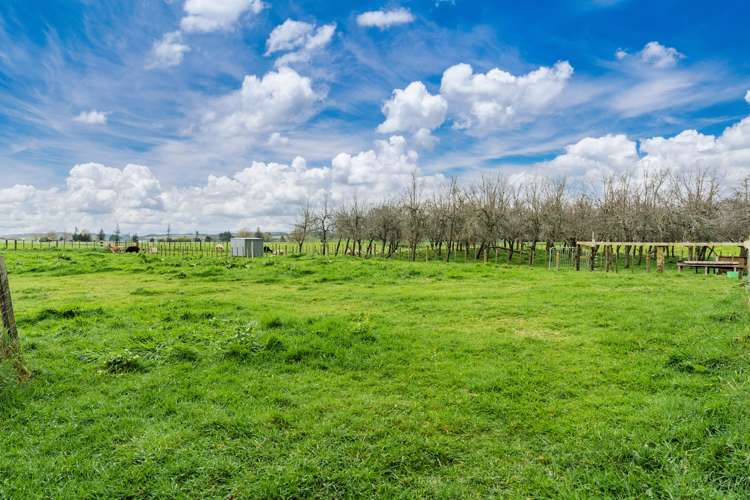 110 Kells Lane Lichfield_23