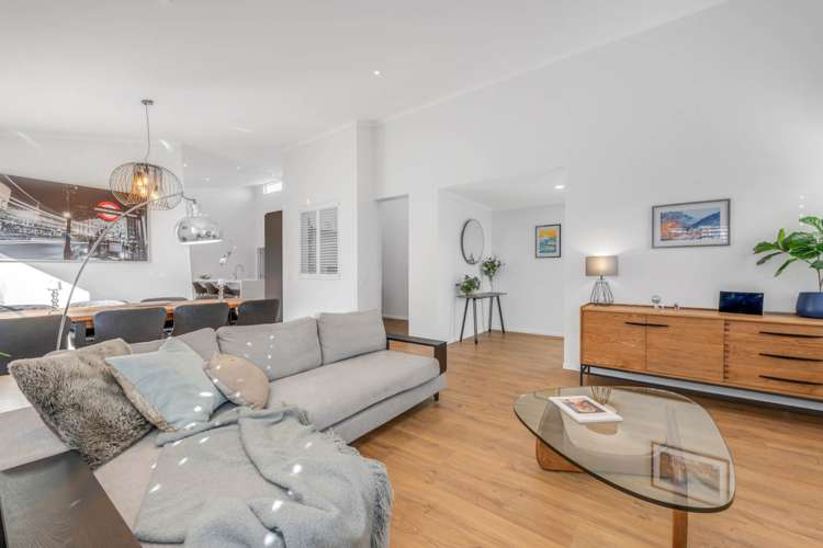 123 Pine Harbour Parade Beachlands_14