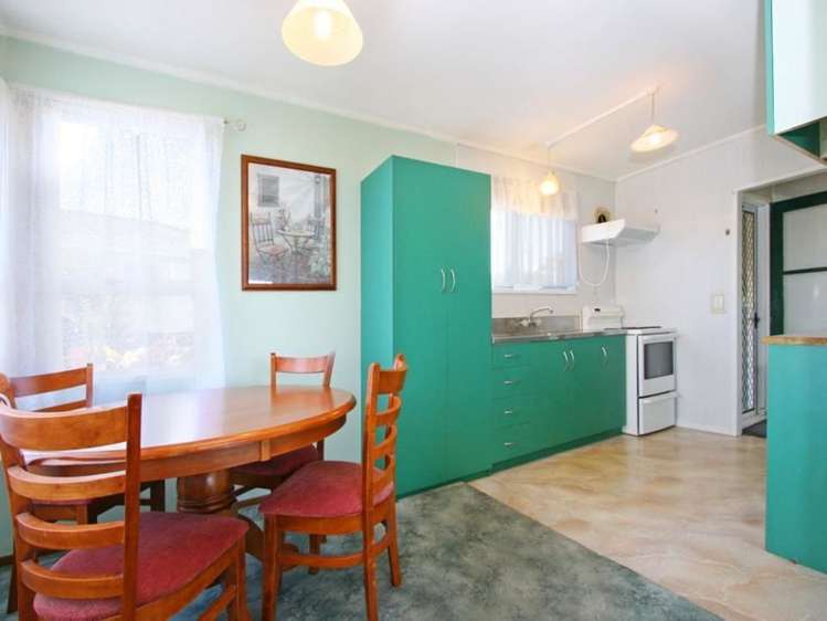 238 Browns Road Clendon Park_6