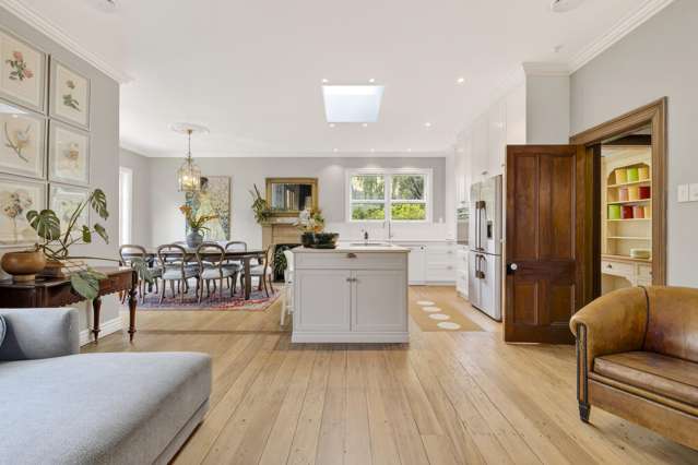 55 Packard Road Motupipi_1