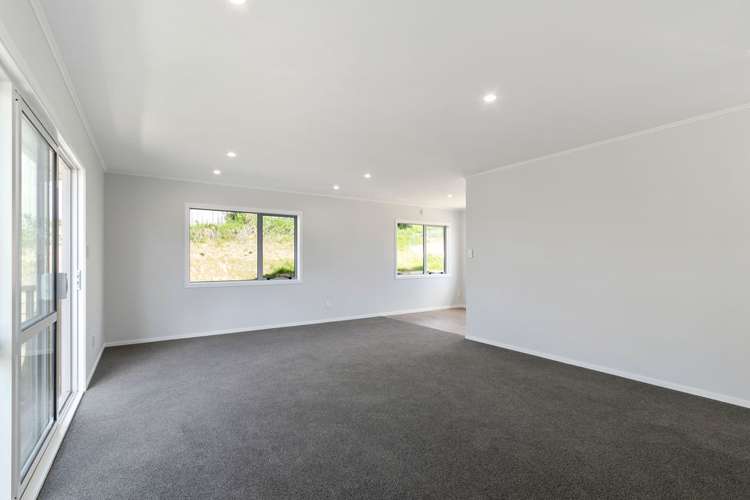 60a Leicester Street Cannons Creek_5