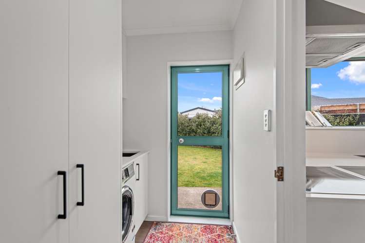 7 Oldham Place Darfield_13