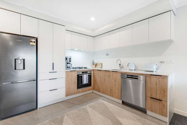 103/26 Shortfin Place Flat Bush_1