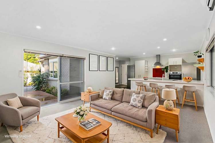 7 Puarangi Lane Stanmore Bay_2