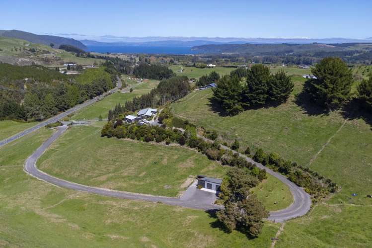 550 Whangamata Road Kinloch_23