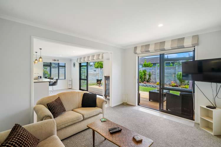 11 Munford Lane Riverhead_20