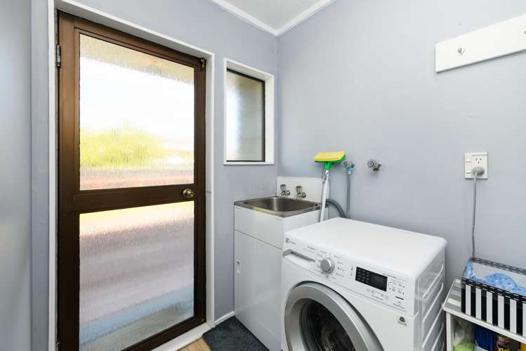 66 Geraldine Crescent Cloverlea_14