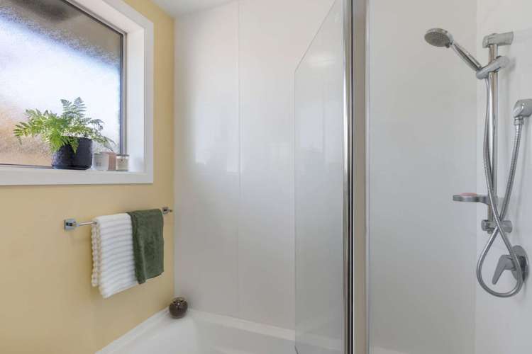 20 Stanton Crescent Hoon Hay_9