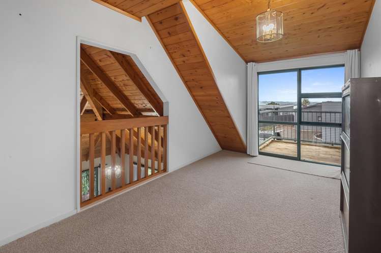 13 Paradise Point Place One Tree Point_8