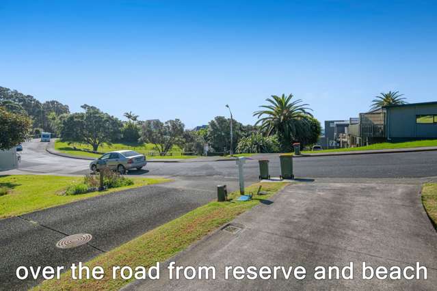 22 Glenelg Road Red Beach_4