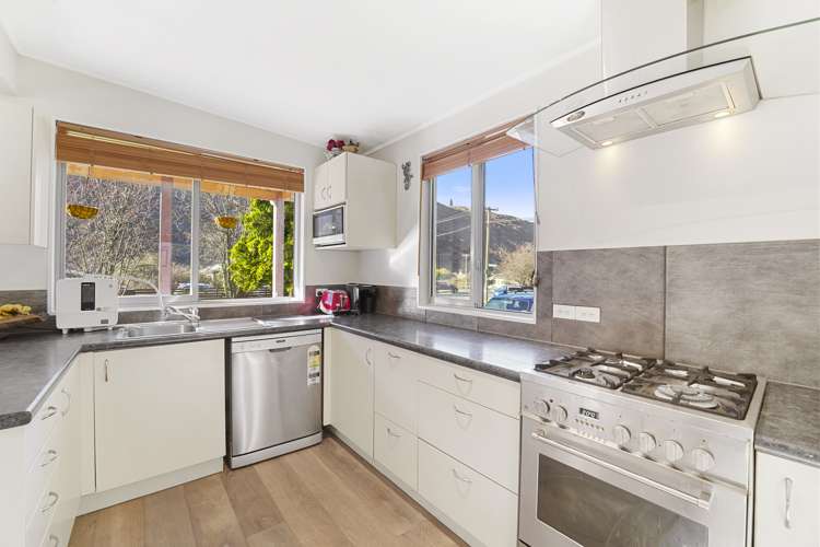 34 Devon Street Arrowtown_18
