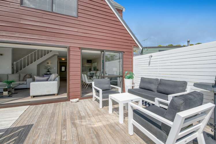 36 Whangaparaoa Road Red Beach_38