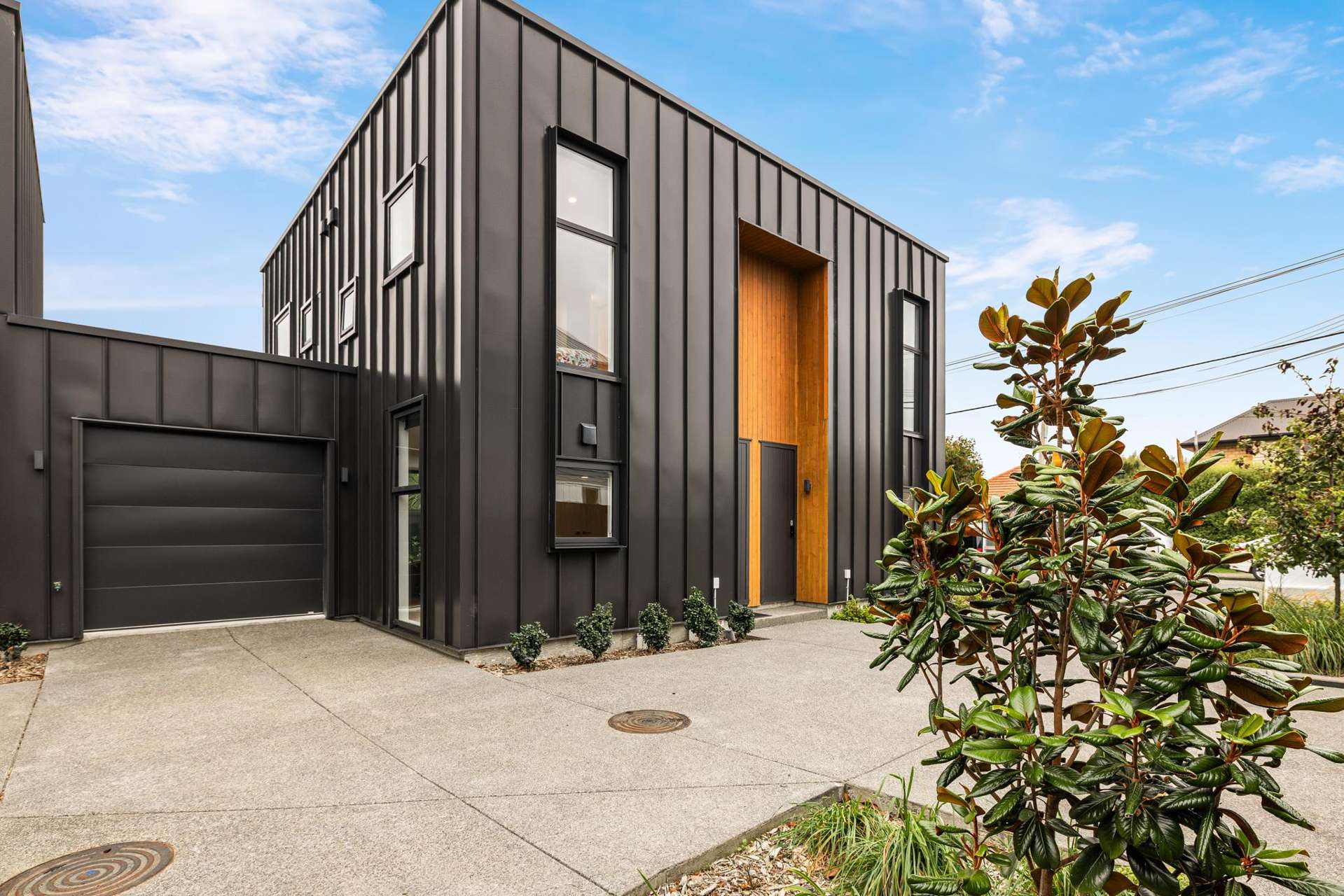2/12 Hume Street Sydenham_0