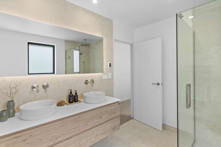 2 Riverview Terrace_5