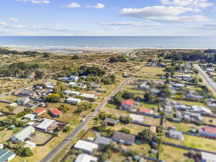 29 Tuiti Street Hokio Beach_1