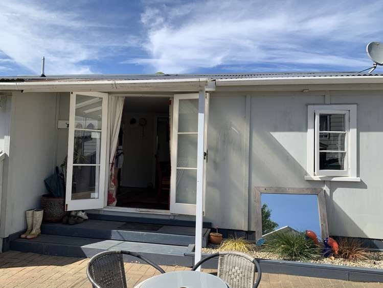86 Short Street Kawhia_2