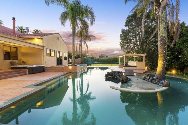 9 Burgundy Park Avenue Henderson_12