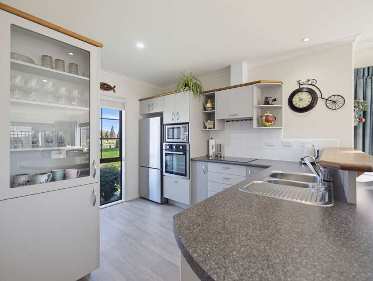 111/11 Manuka Street_2