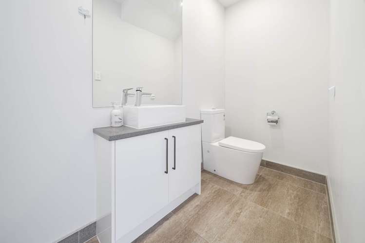 39 Colonial Drive Silverdale_17