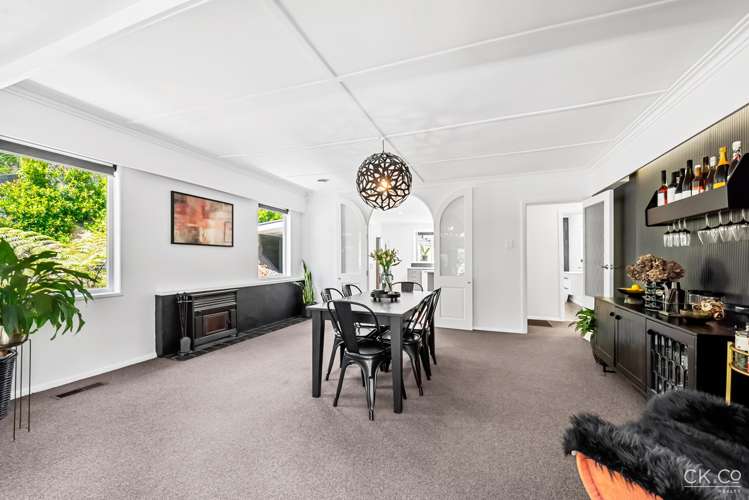 74 Elmslie Road Pinehaven_9