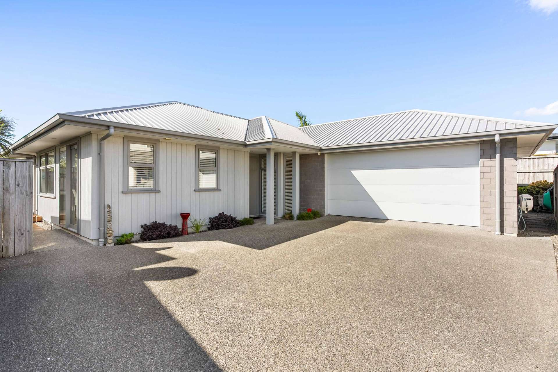 17 Hugo Way Papamoa Beach_0