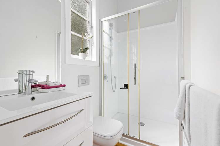 8 Adams Terrace Aro Valley_10