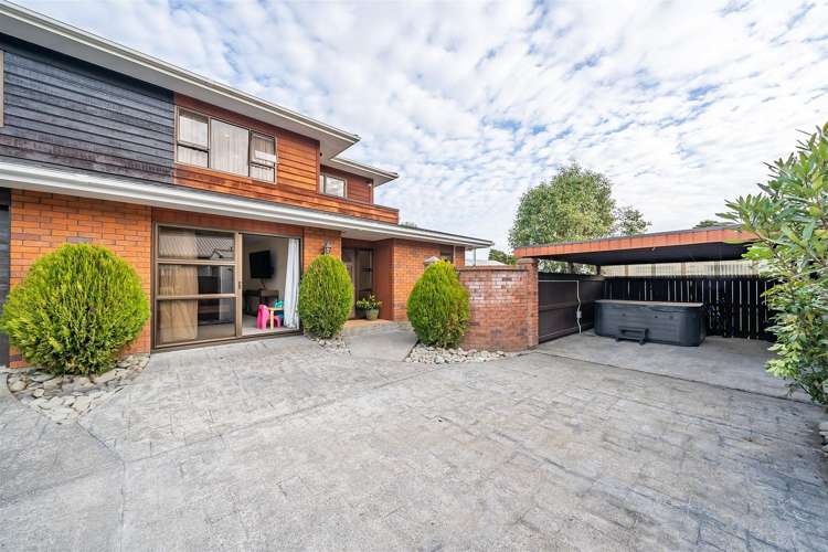 5 California Drive Totara Park_7