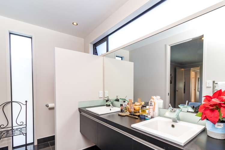 27 Pompano Key Papamoa_12