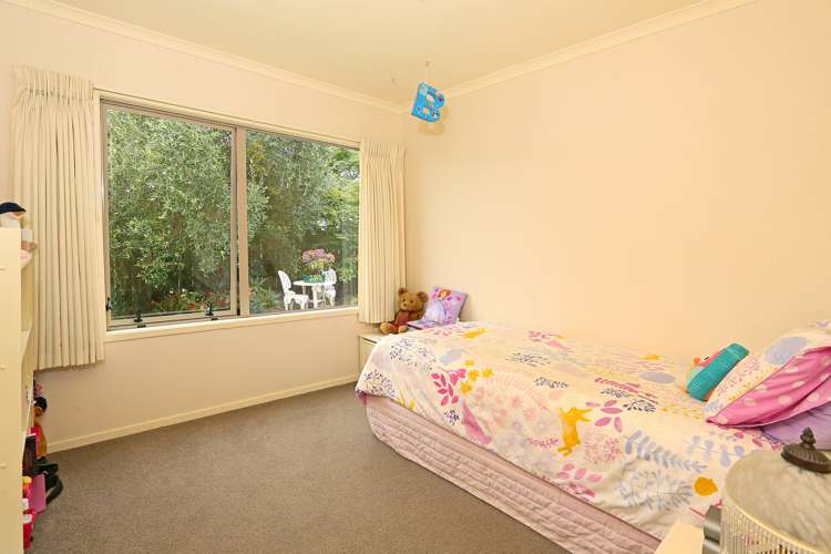 14 Russett Grove Henderson_11