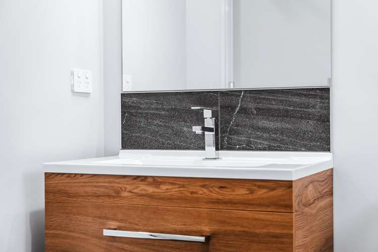 57 Maru Terrace Wharewaka_14