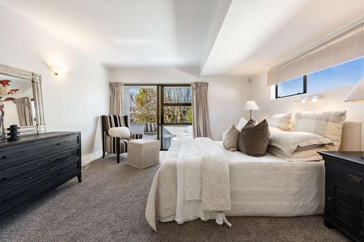 203 Chelsea View Drive Chatswood_13