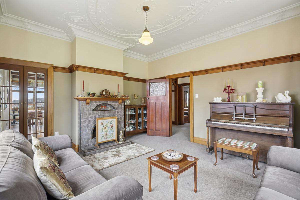 57 Easther Crescent_2